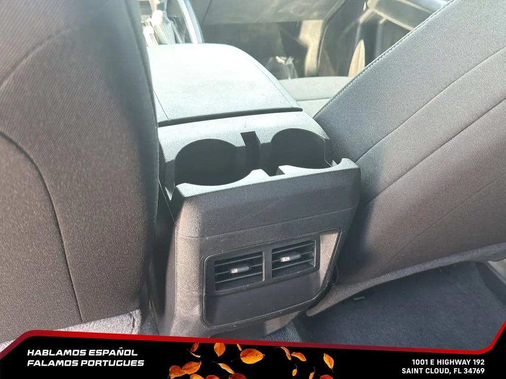 Used 2026 Summit White Chevrolet WT image 25