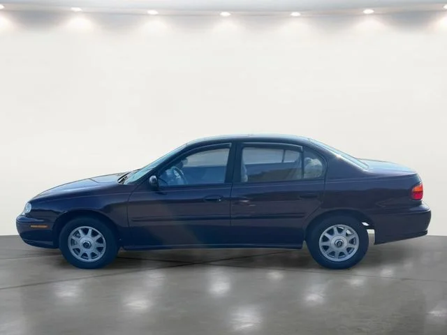 Used 1999 Red Chevrolet LS image 19