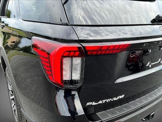 New 2026 Agate Black Metallic Ford Platinum™ image 65