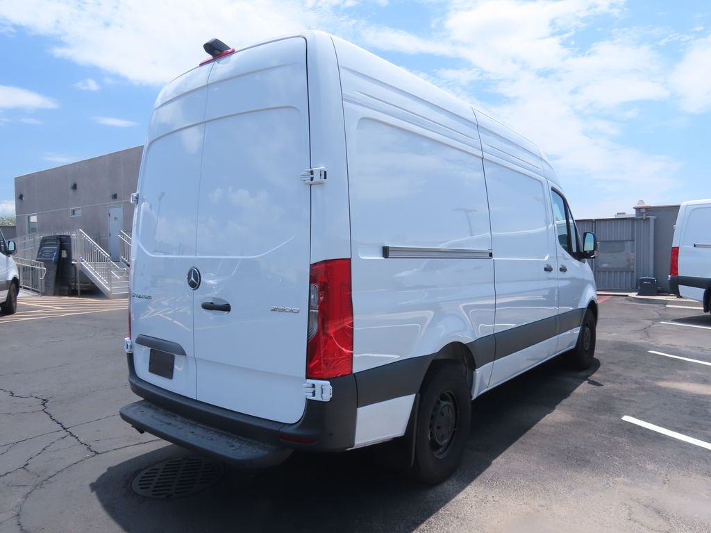 New 2025 Arctic White Mercedes-Benz Cargo 144 WB image 5