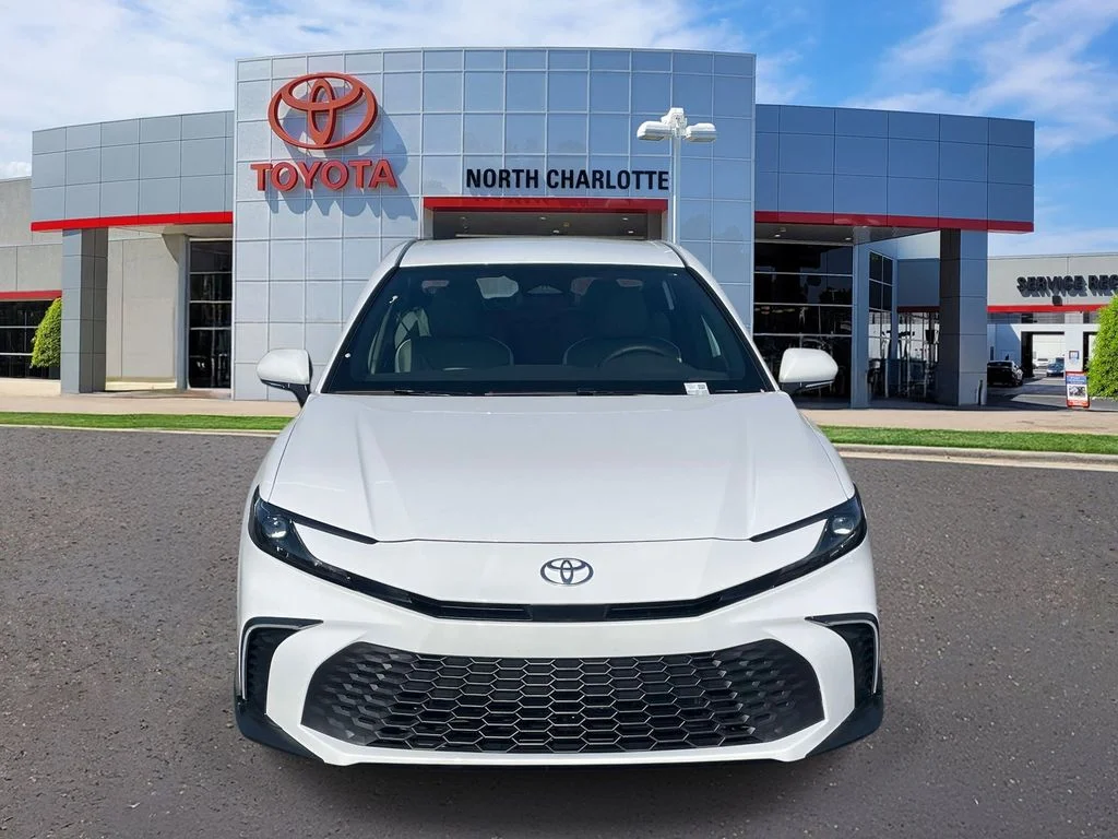 New 2026 Ice Cap Toyota SE image 3