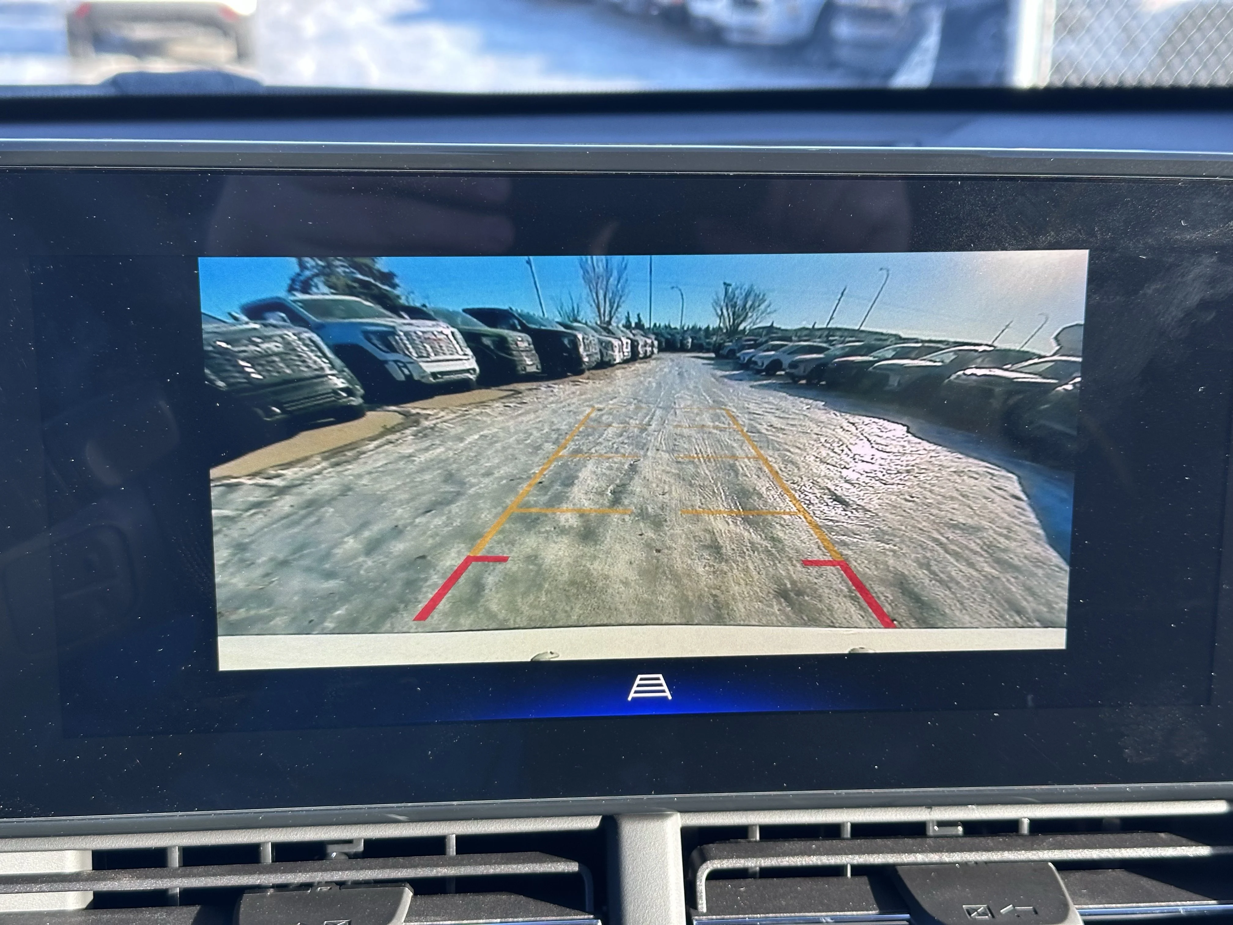 New 2026 Summit White Chevrolet ACTIV image 14
