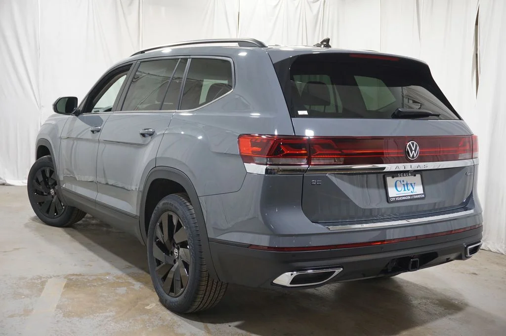 New 2026 Gray Volkswagen 2.0T SE w/Technology image 7