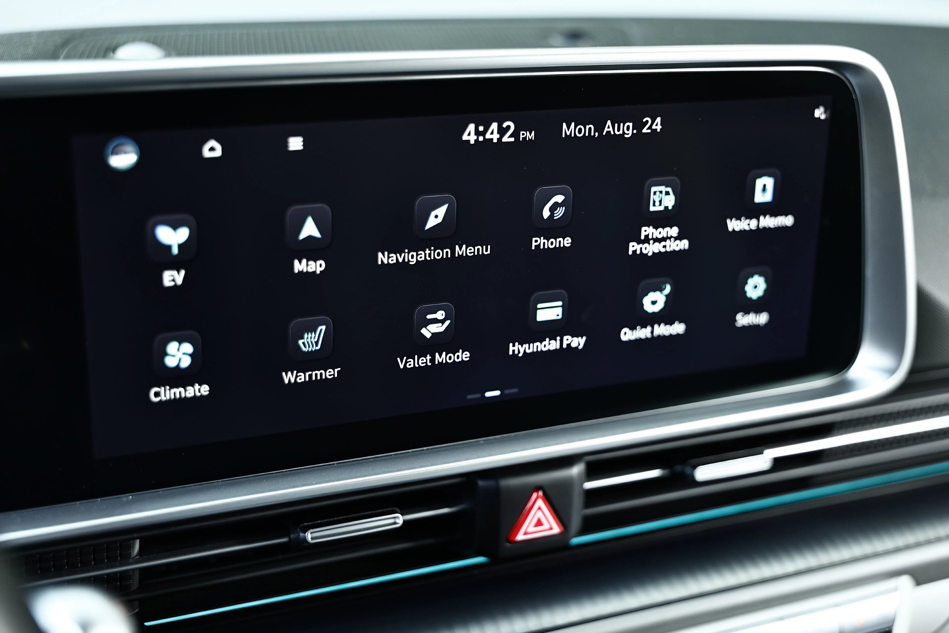 Used 2023 Curated Silver Hyundai SEL image 35