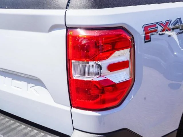 2025 Ford Maverick XLT - Photo 36