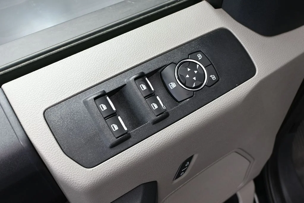 2022 Ford F-350 Super Duty XL - Photo 20