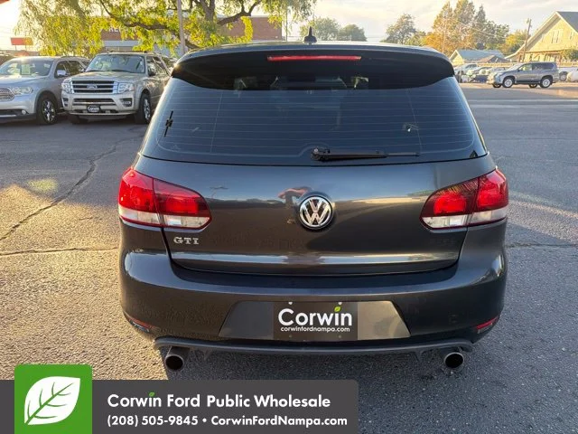 Used 2014 Gray Volkswagen Driver