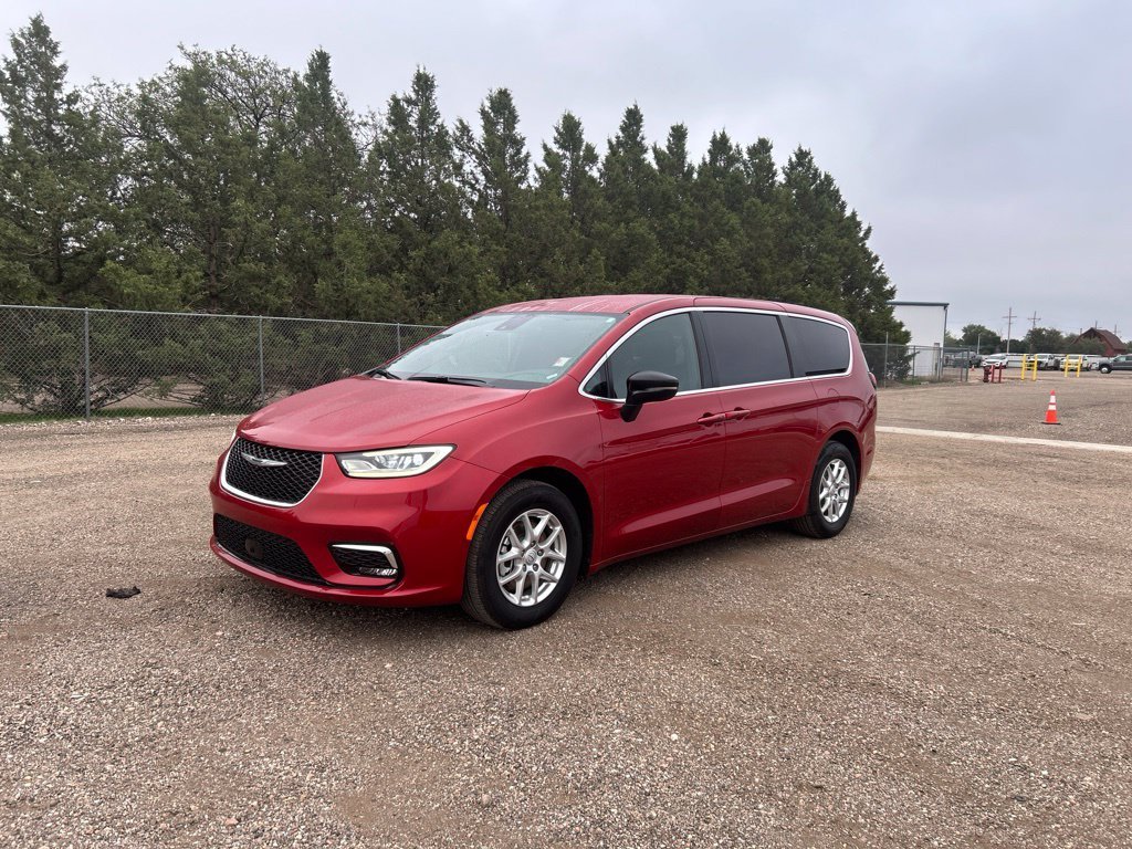 2025 Chrysler Pacifica