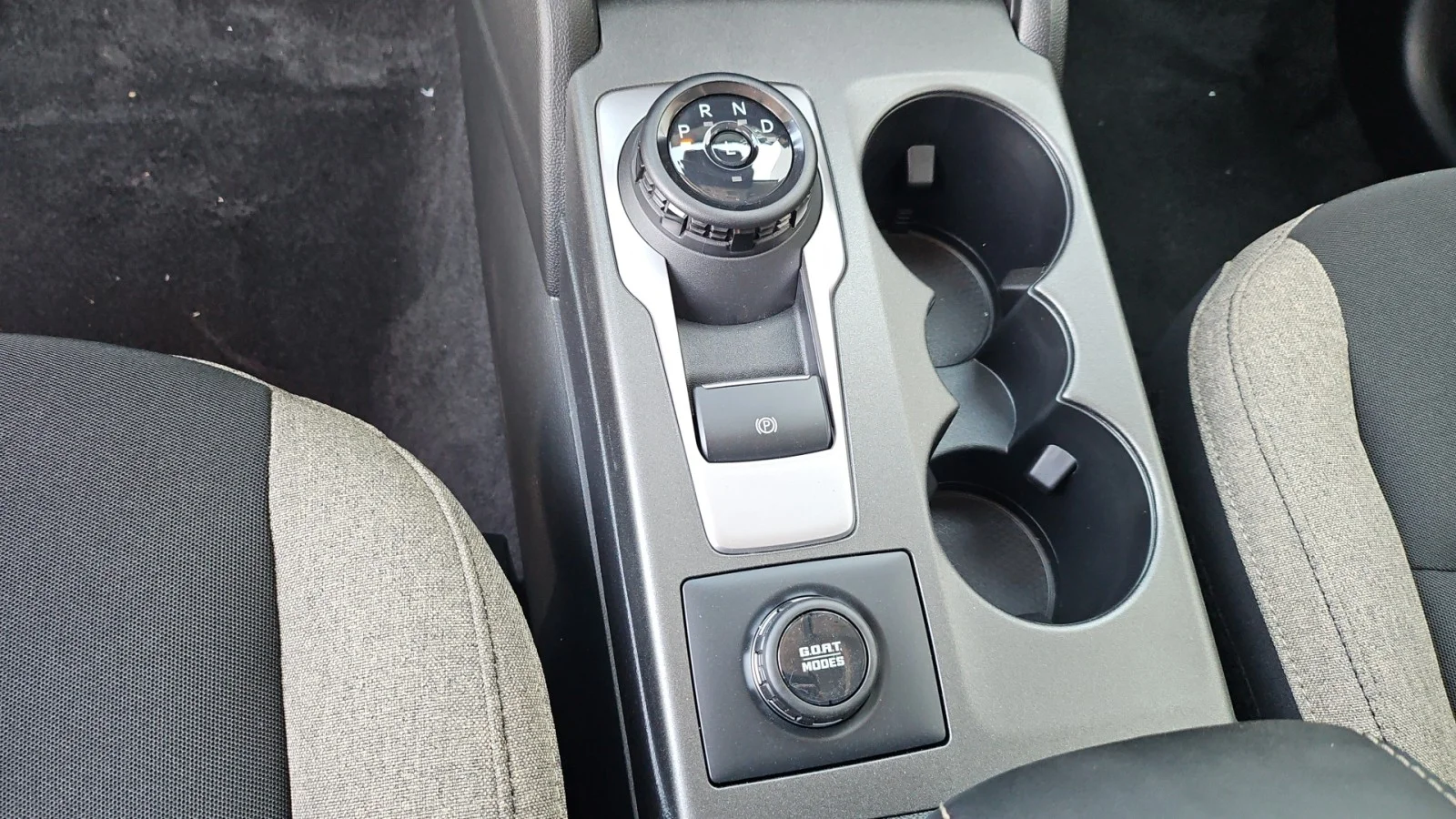 New 2026 Oxford White Ford Big Bend 4WD image 15