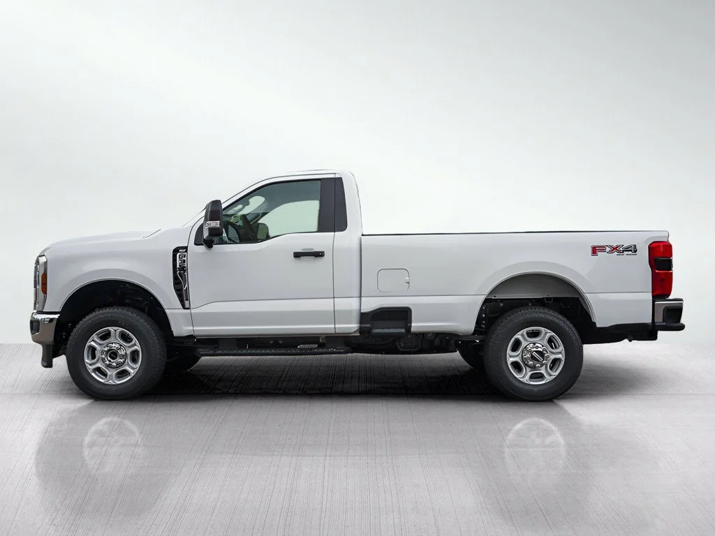 New 2026 Oxford White Ford F-350® XLT image 3