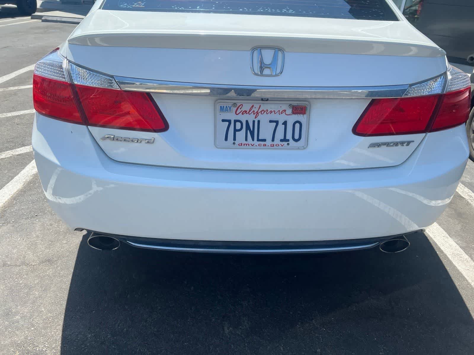 Used 2015 White Honda Sport image 6