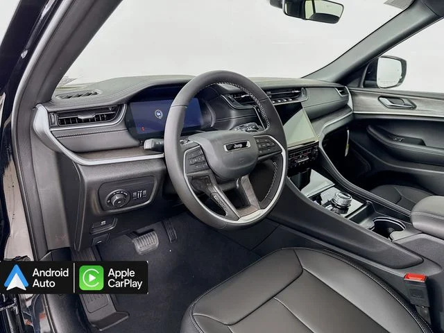 Used 2025 Black Jeep Limited image 9