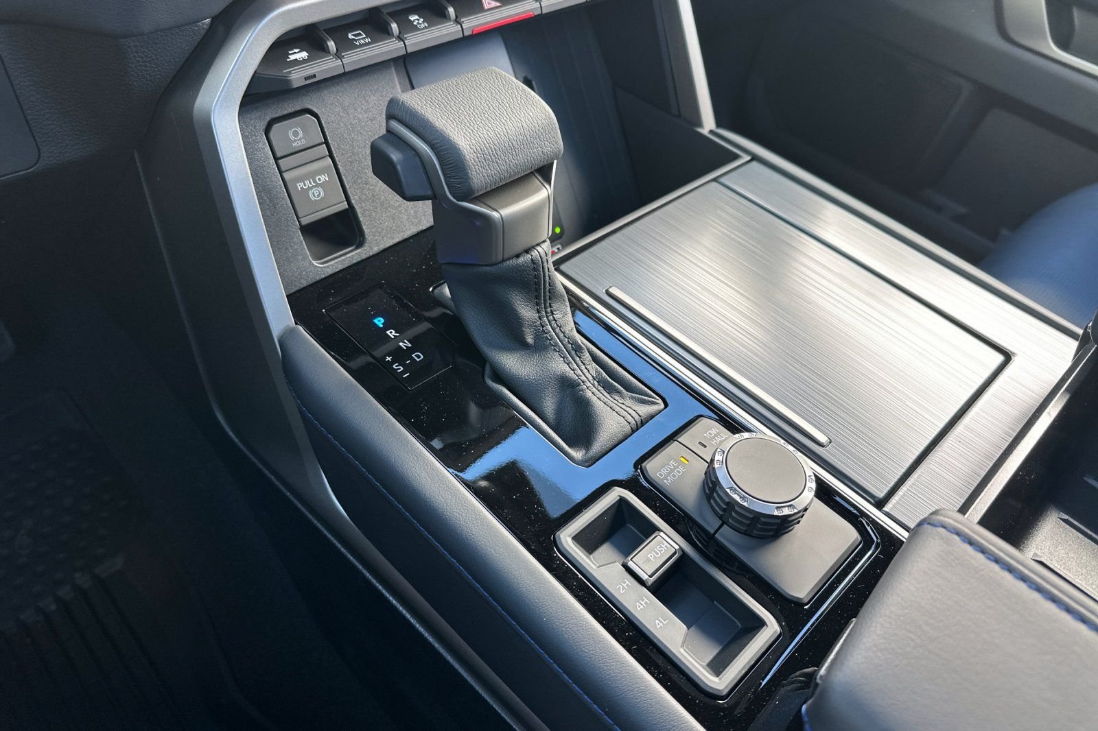 New 2026 Wind Chill Pearl Toyota Platinum i-FORCE MAX image 21