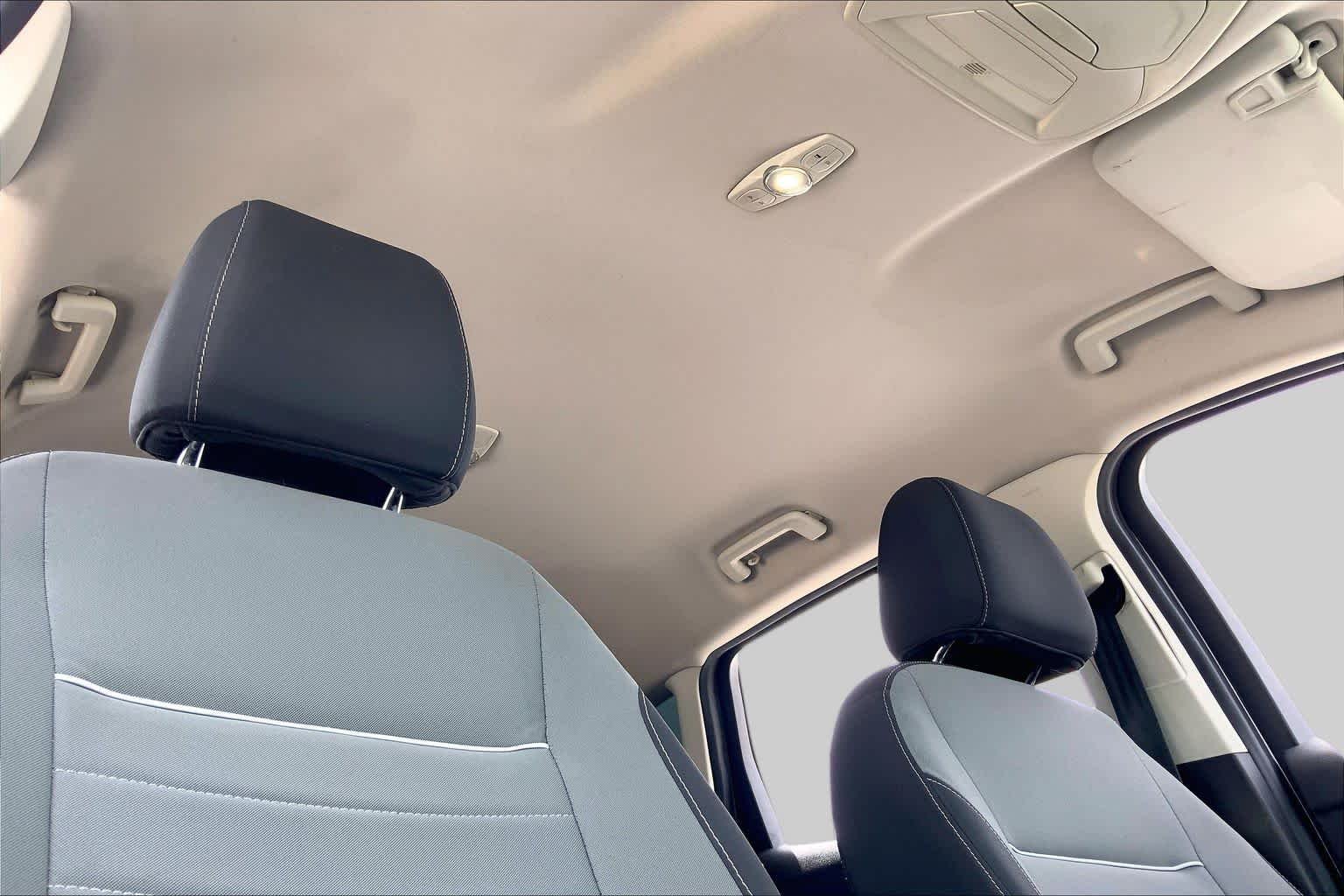 Used 2014 Sterling Gray Metallic Ford SE image 14