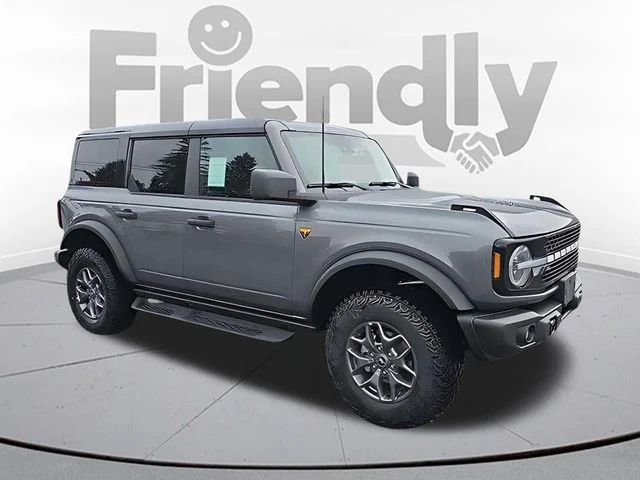 New 2025 Carbonized Gray Metallic Ford Badlands® image 7