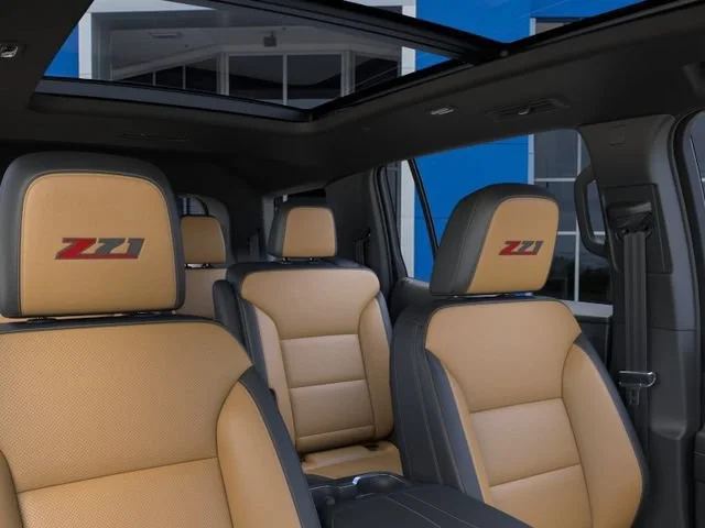 New 2027 Polar White Tricoat Chevrolet Z71 image 24