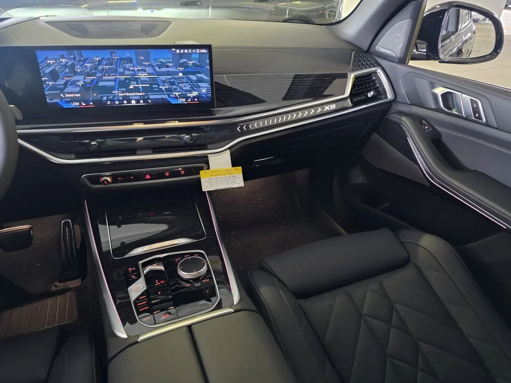 New 2026 Black Sapphire Metallic BMW sDrive40i image 10