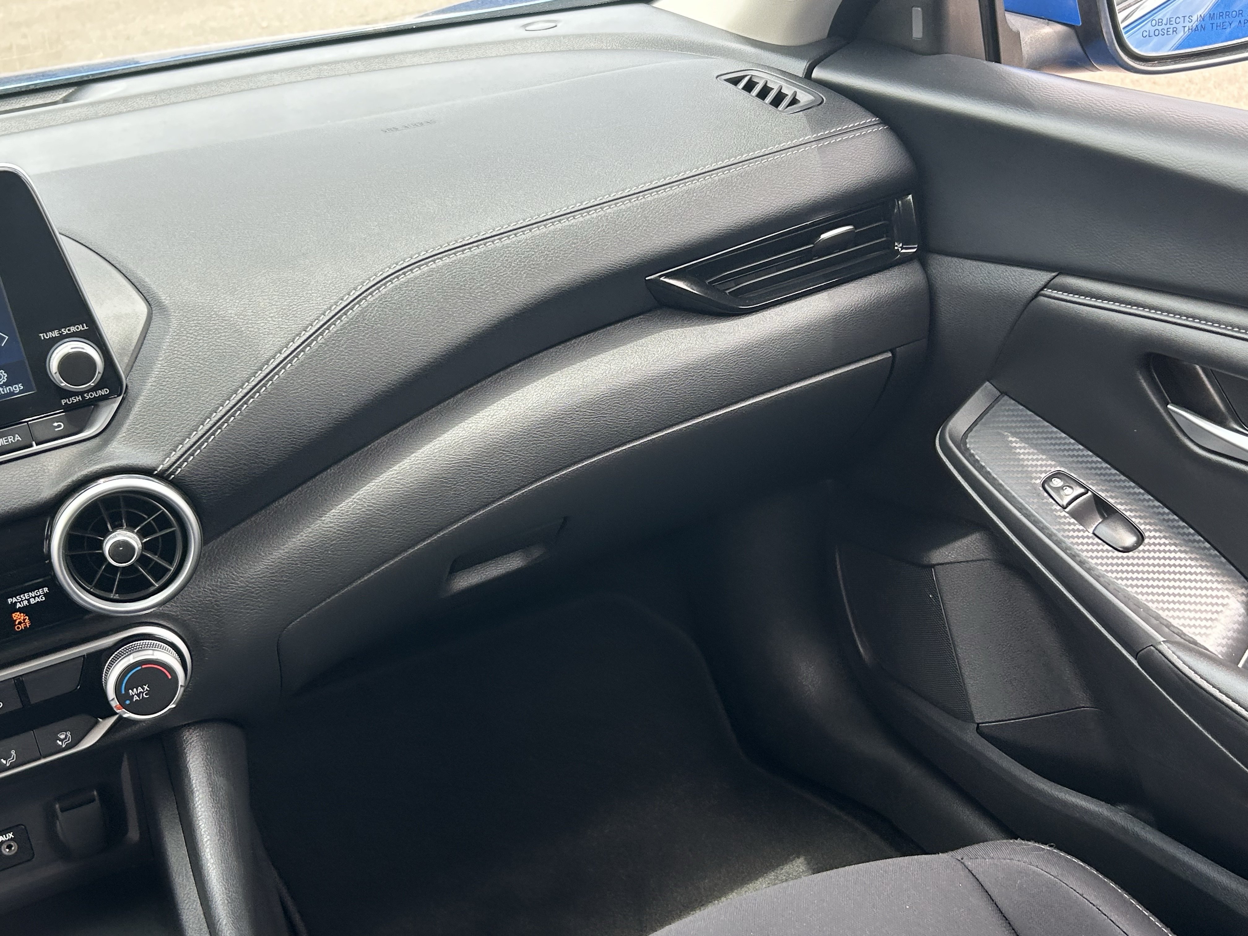 2024 Nissan Sentra SV - Photo 17