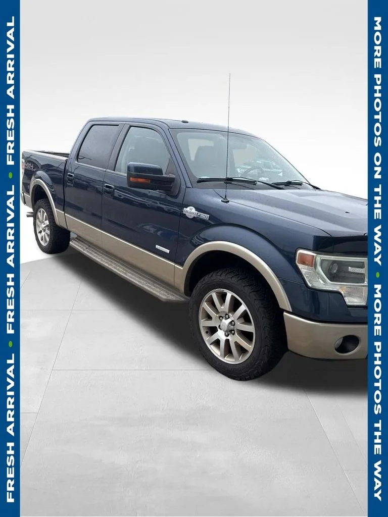 Used 2013  Ford XLT image 1