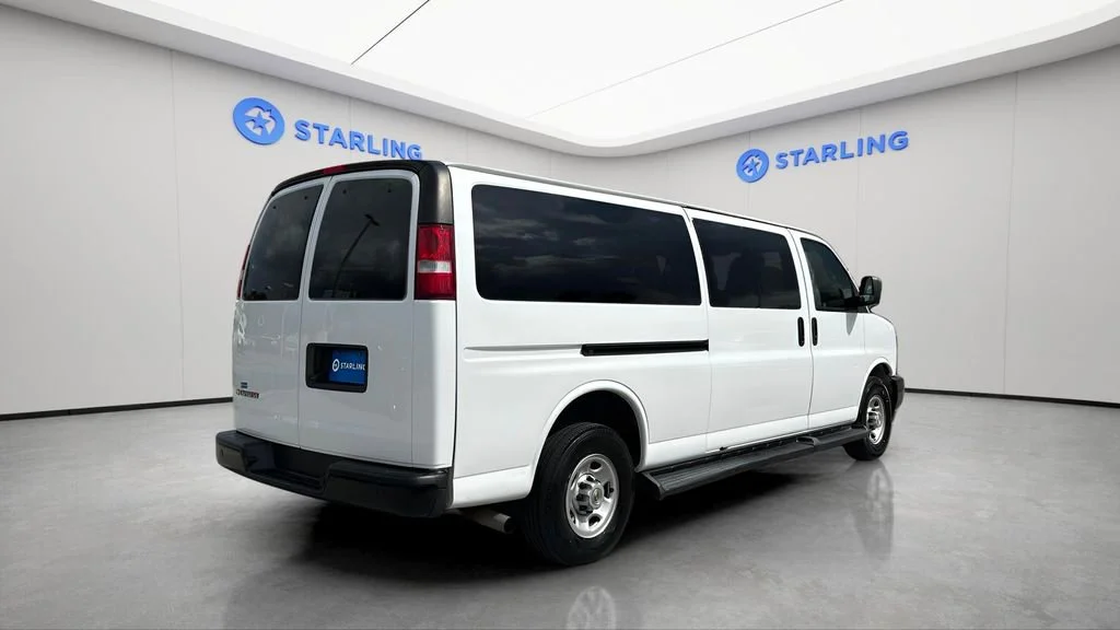 Used 2023 Summit White Chevrolet 1LS image 9