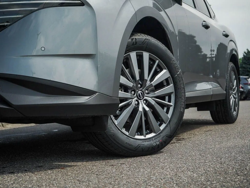 New 2026 Gun Metallic Nissan SL image 6