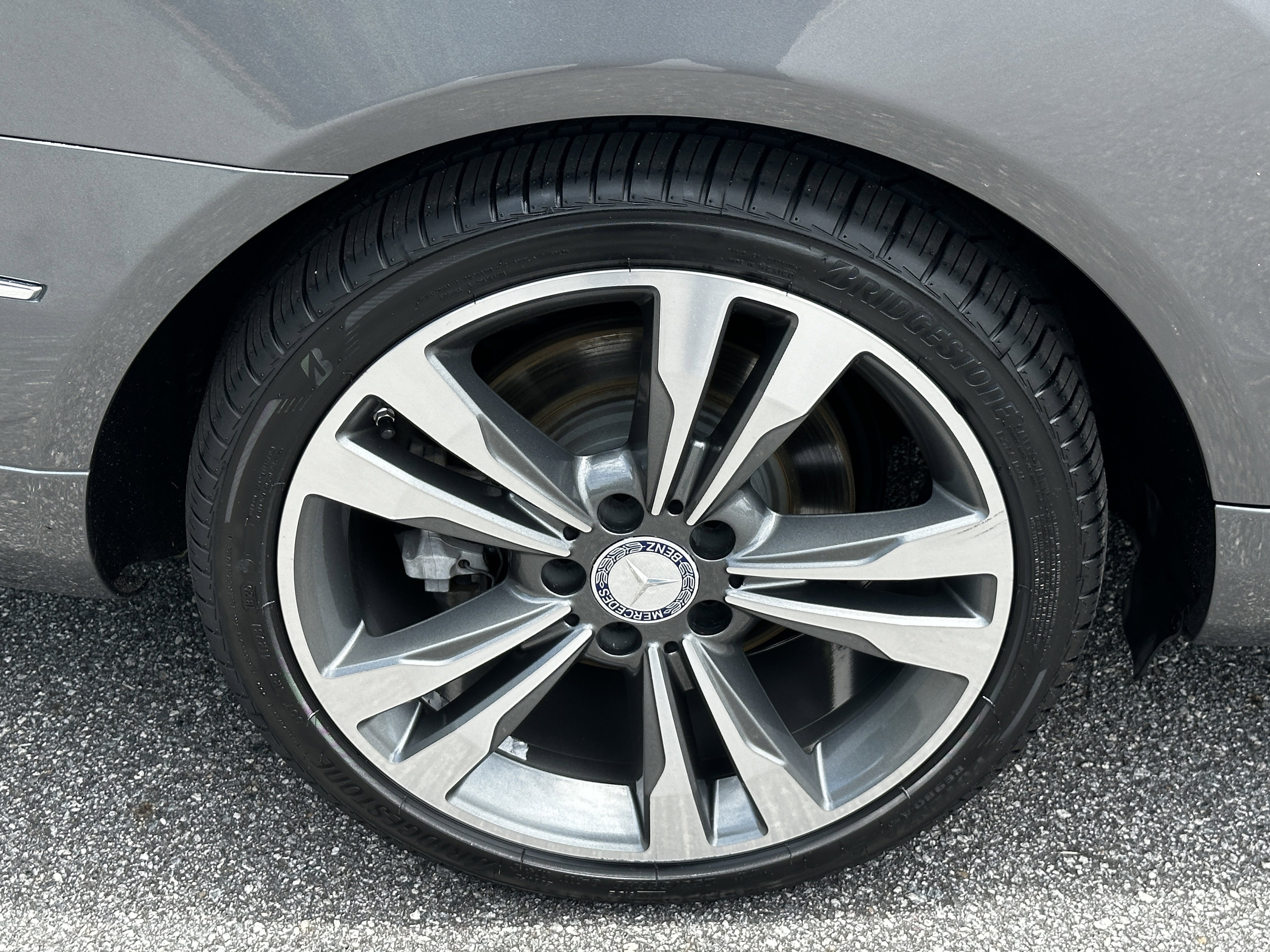 Used 2017 Gray Mercedes-Benz E 400 image 19