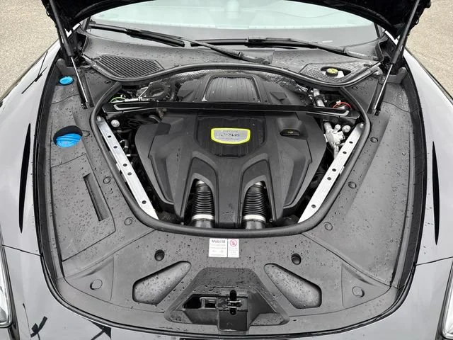 Used 2020 Black Porsche 4 E-Hybrid image 29