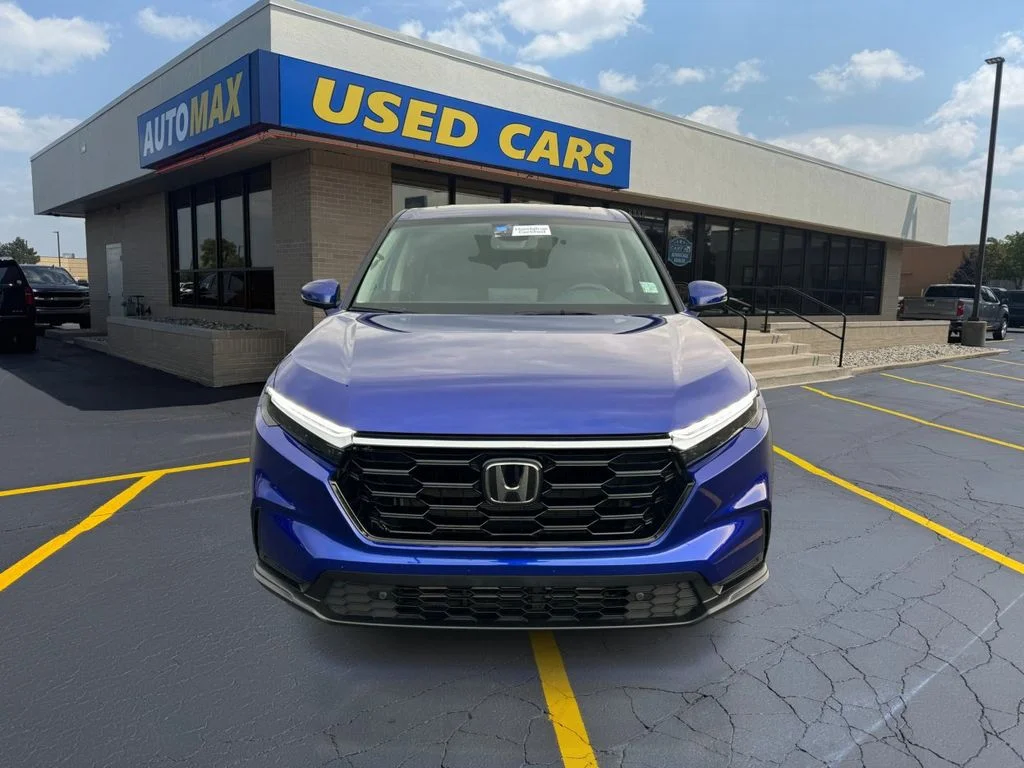 Used 2024  Honda EX-L image 3