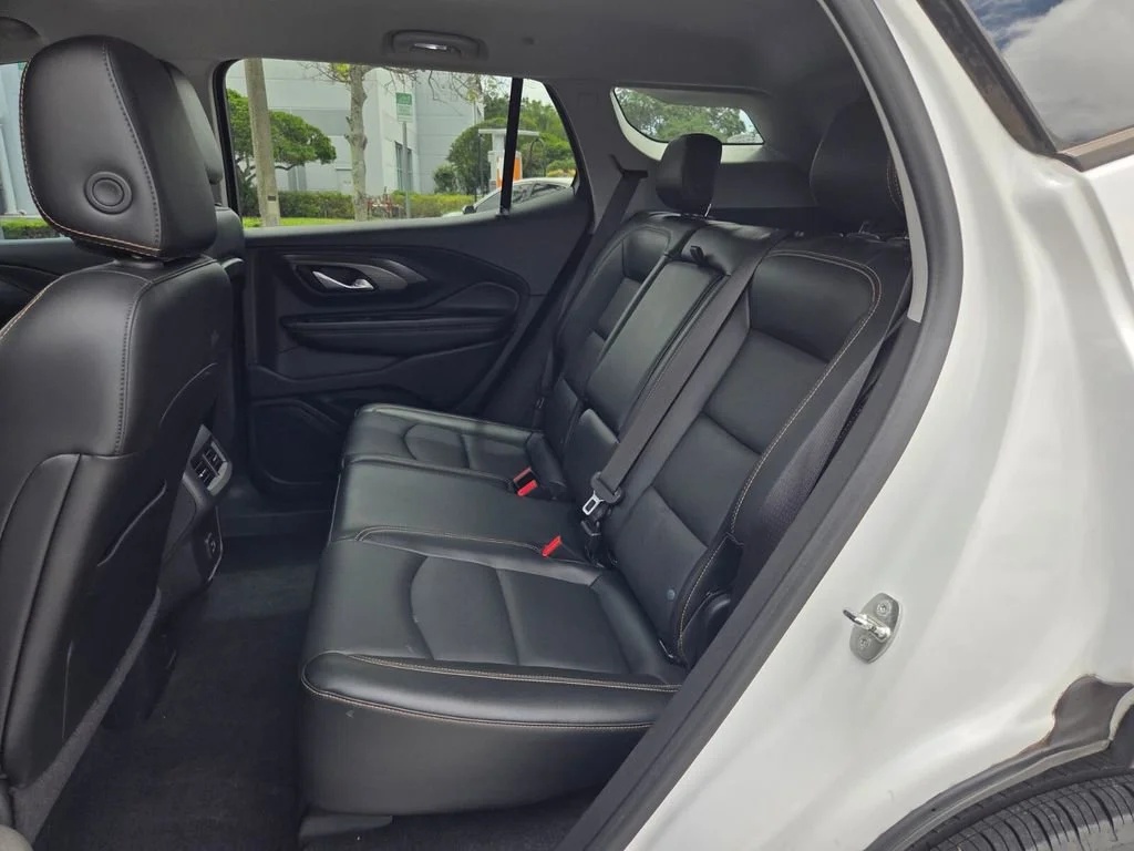 Used 2020 Summit White GMC SLT image 26