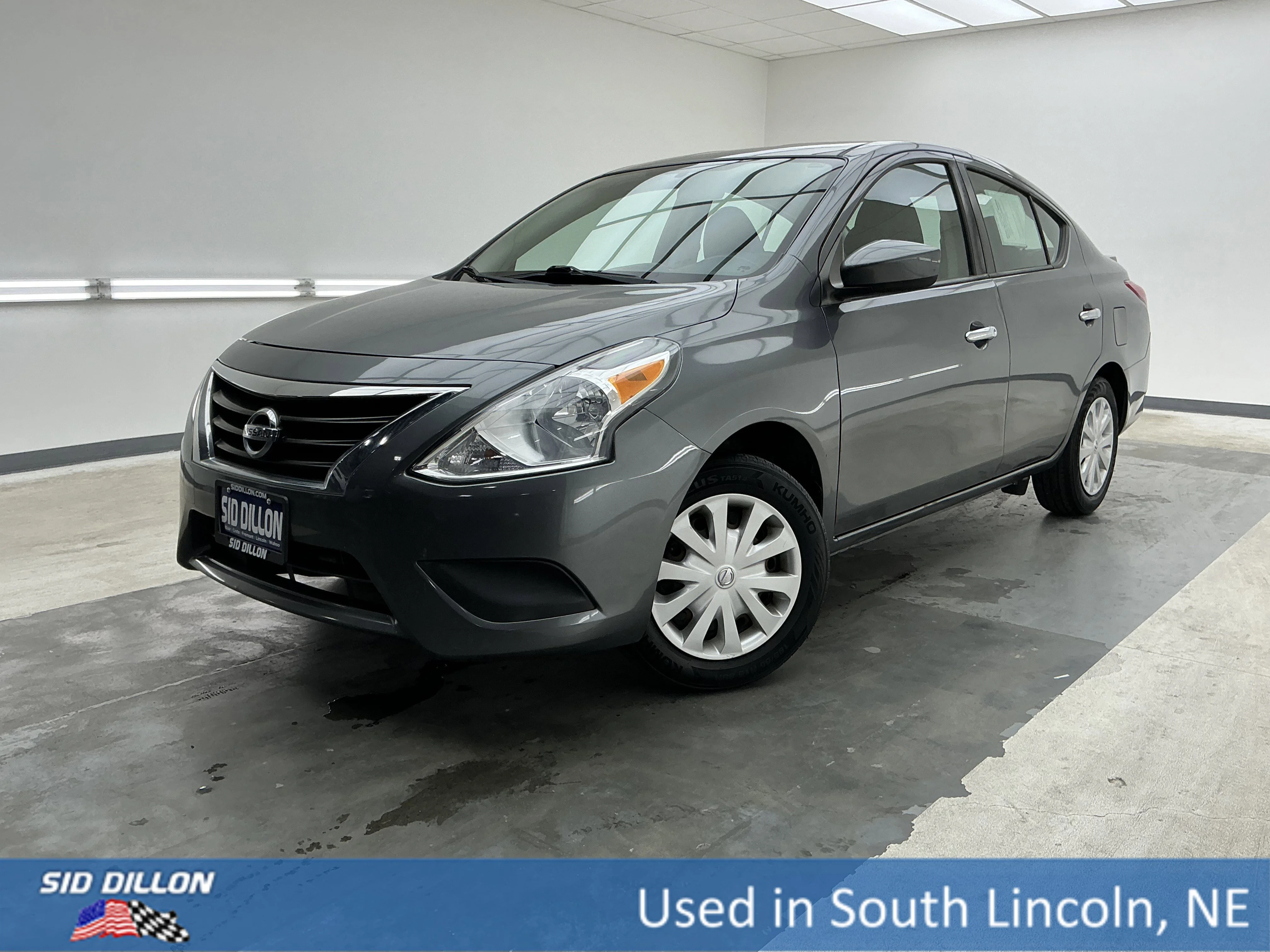 2017 Nissan Versa SV