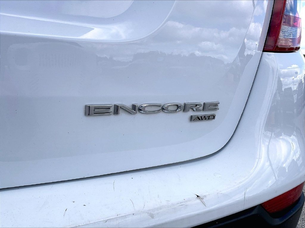 Used 2020 Summit White Buick Preferred image 26