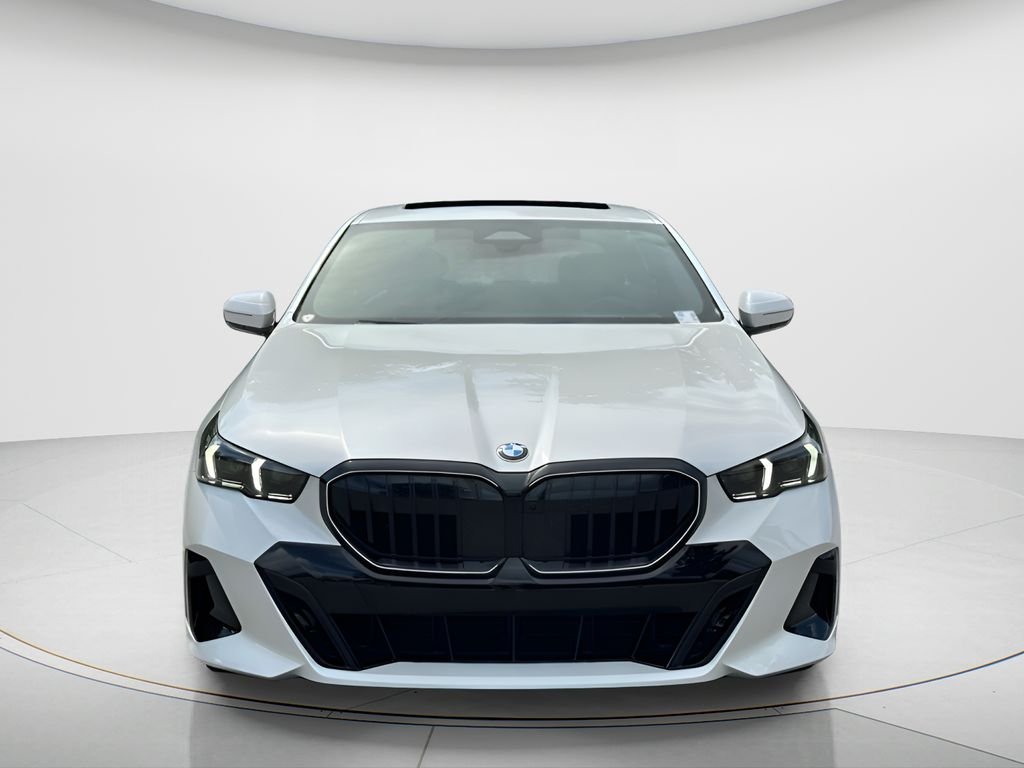 New 2027 Mineral White Metallic BMW 530i image 2