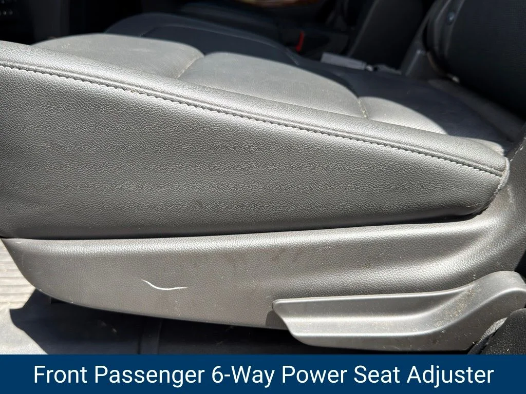 Used 2019 Black Chevrolet Premier image 16