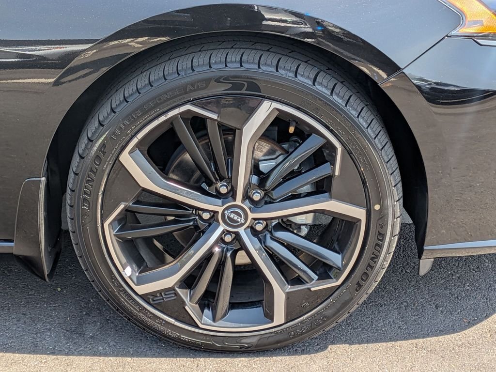 Used 2023 Black Nissan 2.5 SR image 27