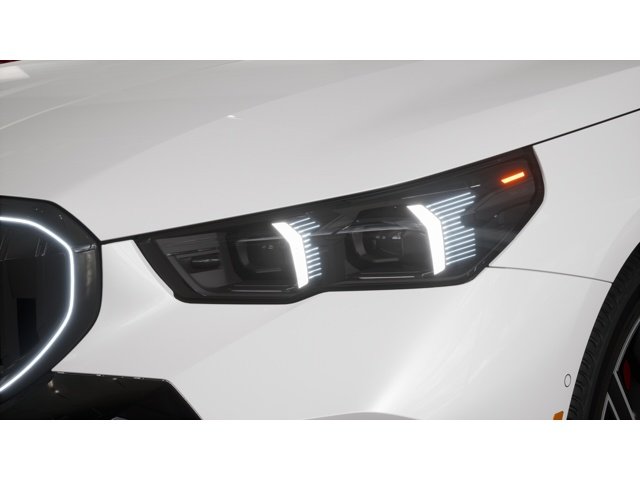 New 2027 White BMW 550e image 6