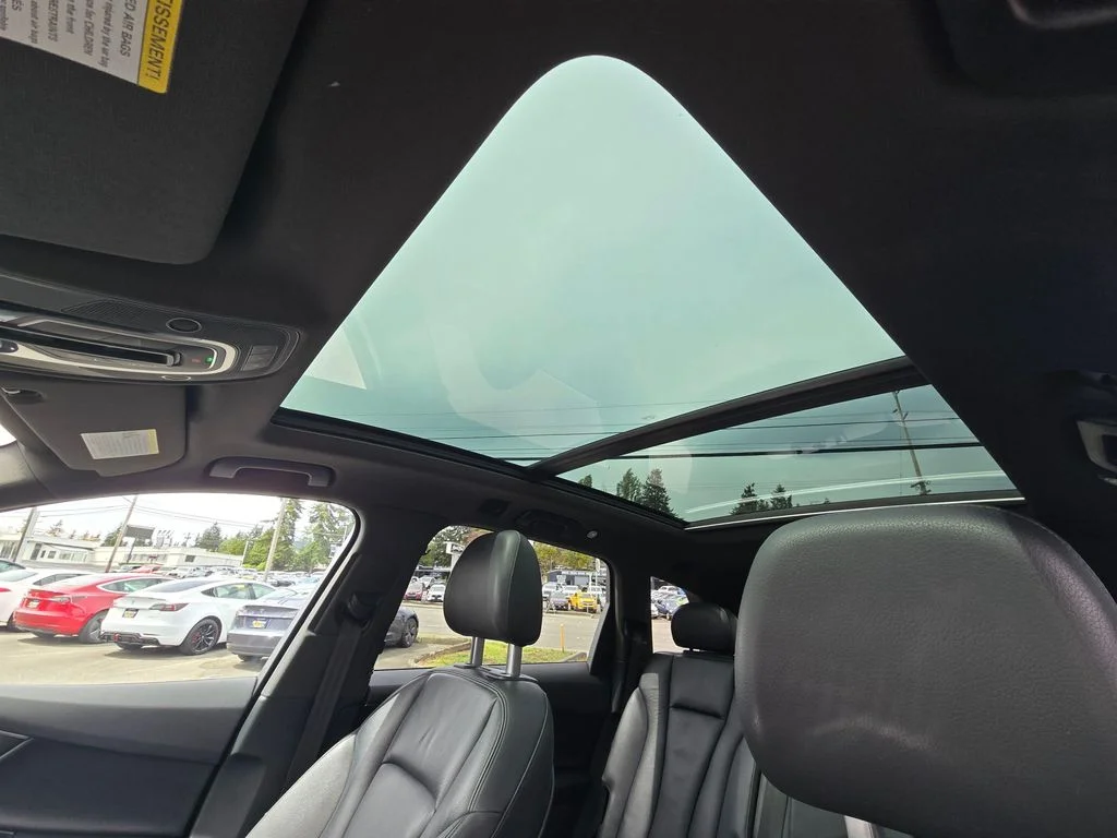 Used 2019 Silver Audi 55 Premium image 21