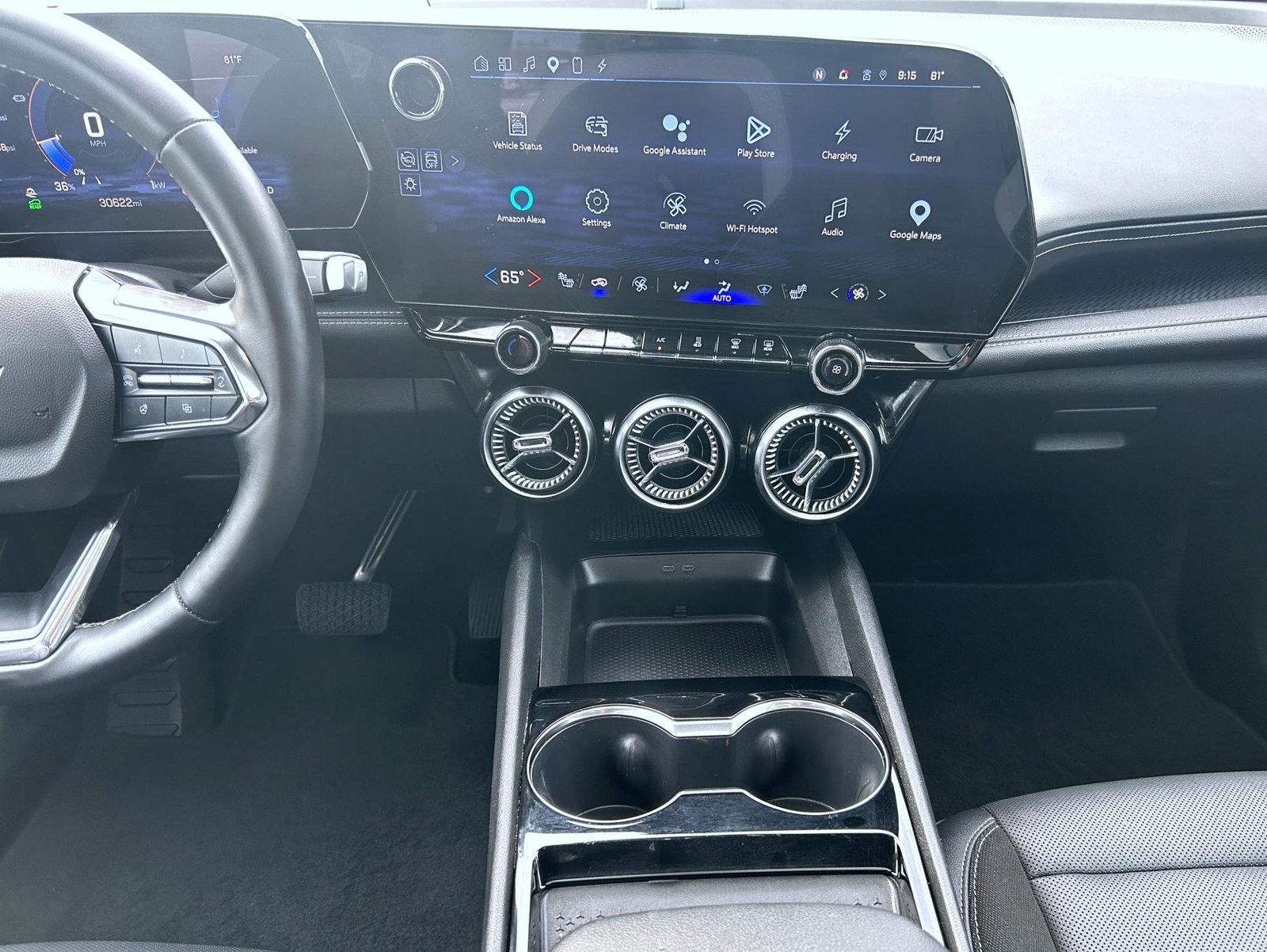 2024 Chevrolet Blazer EV LT - Photo 13