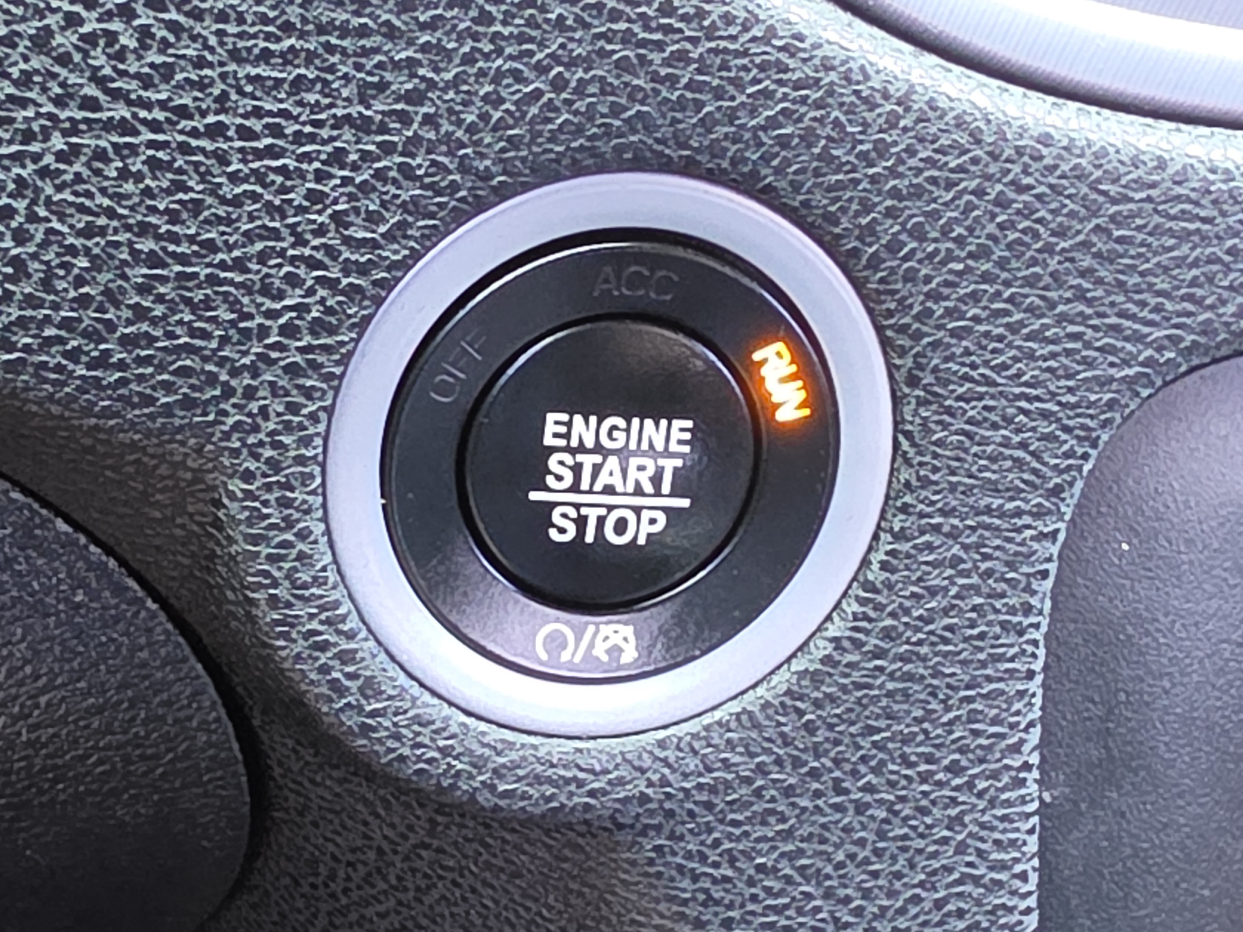 Used 2023 B5 Blue Pearlcoat Dodge SXT image 20