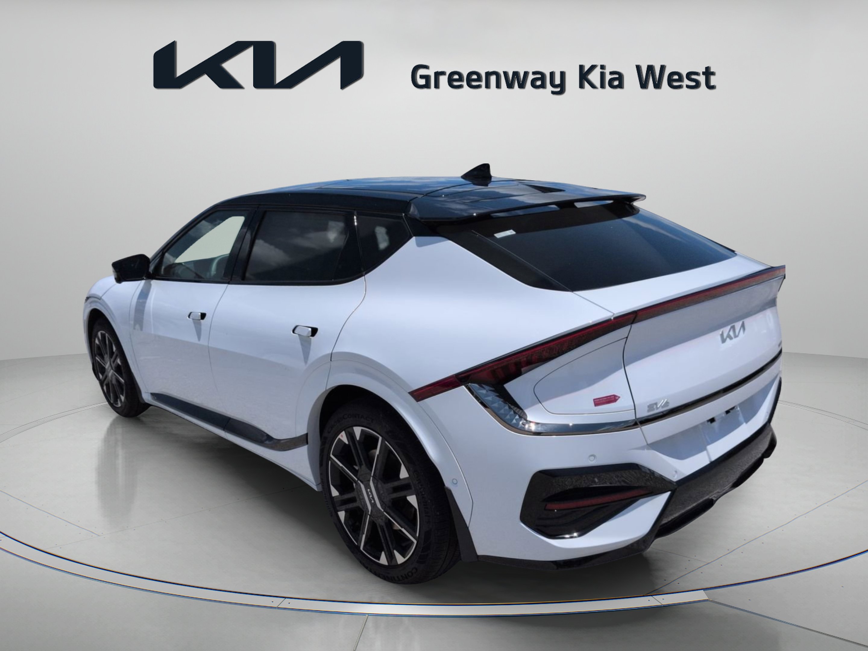 New 2026 Glacier White Pearl/Black Roof Kia GT-Line image 5