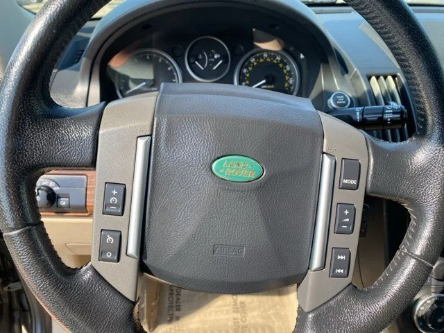 2009 Land Rover LR2 HSE - Photo 13
