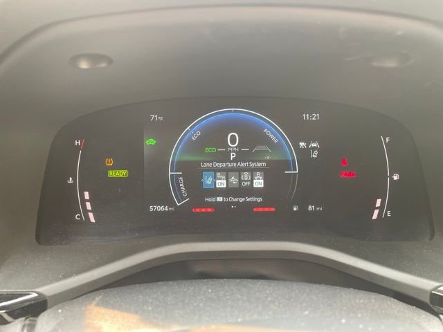 Used 2025 White Toyota LE image 5