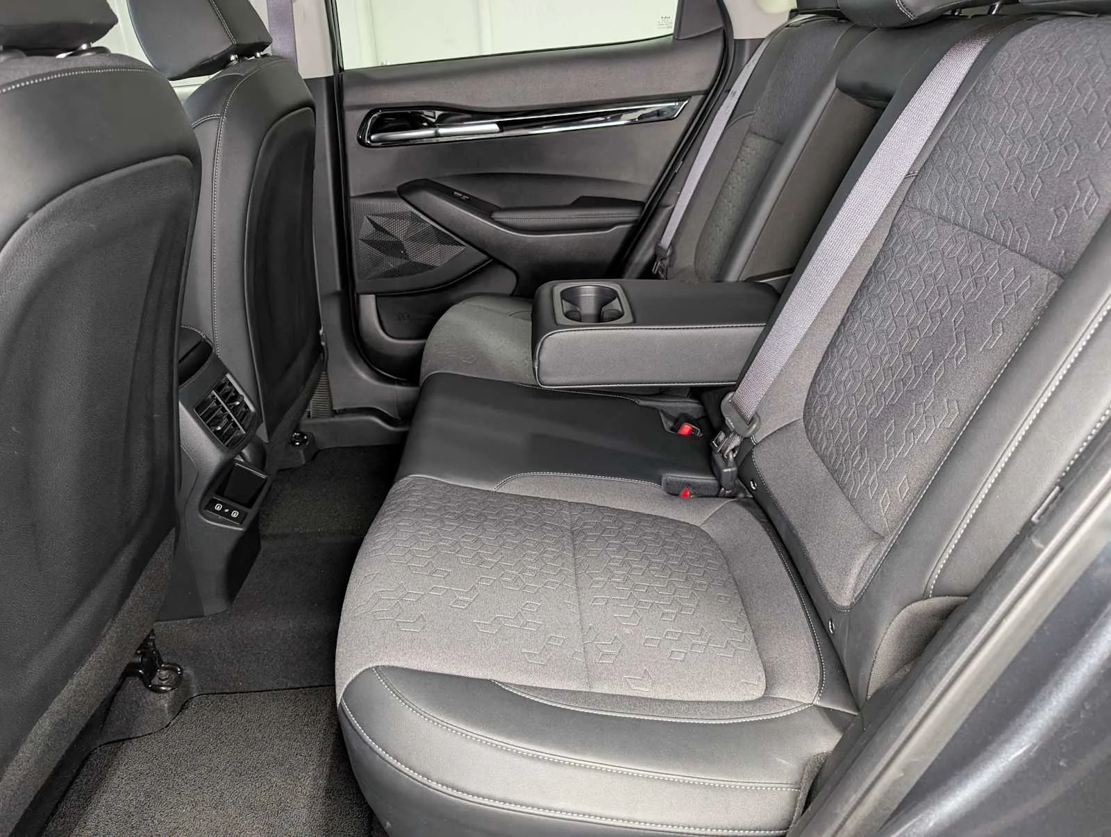 Used 2024 Gravity Gray Kia S image 23