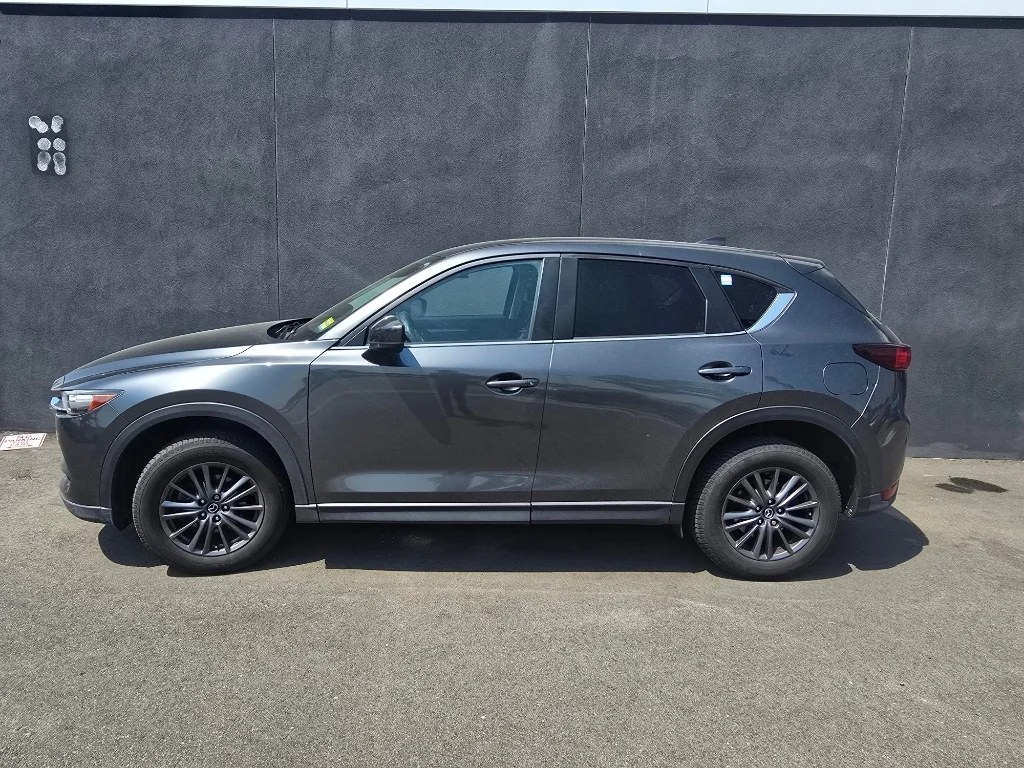Used 2019 Machine Gray Metallic Mazda Touring image 12