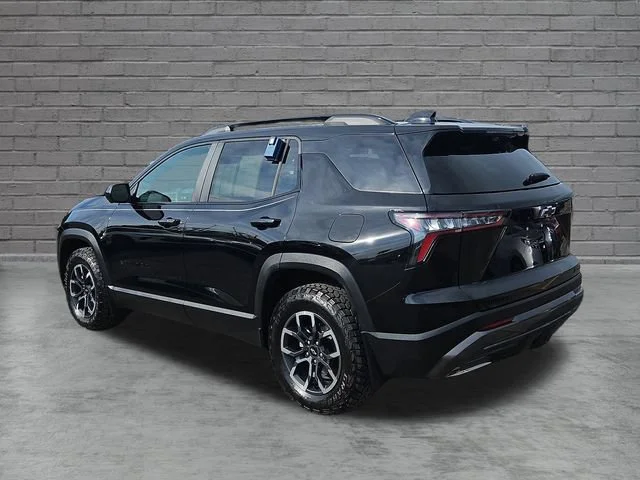 Used 2025 Mosaic Black Metallic Chevrolet ACTIV image 3