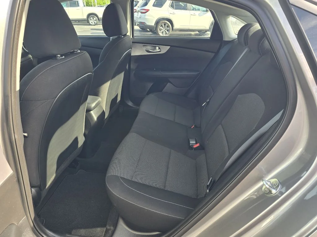 Used 2023 Steel Gray Kia LXS image 11