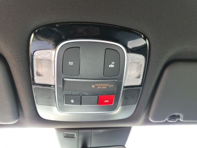 Used 2023 Gray Hyundai SEL image 31