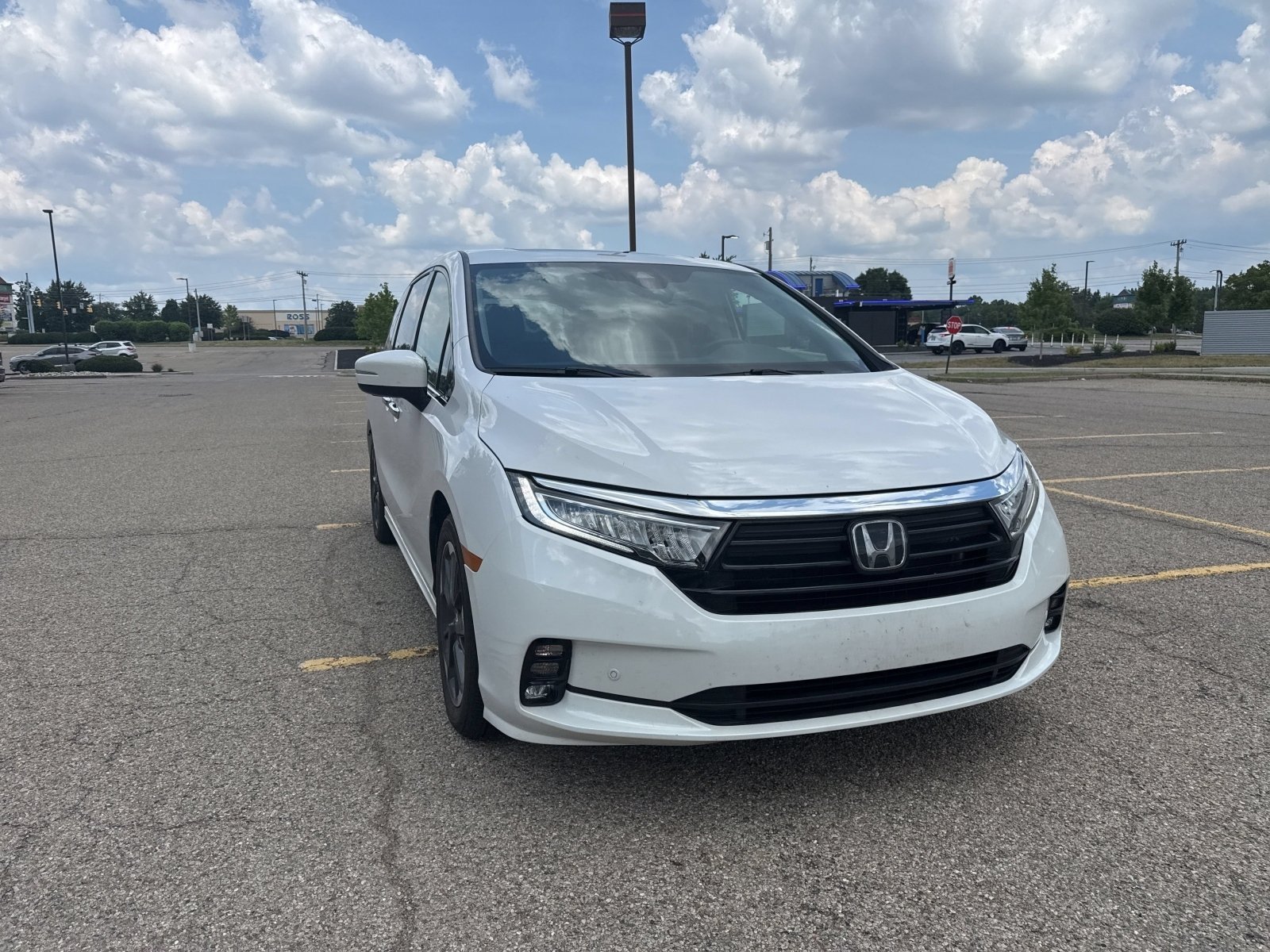 Certified Used 2023 Platinum White Pearl Honda Elite image 14