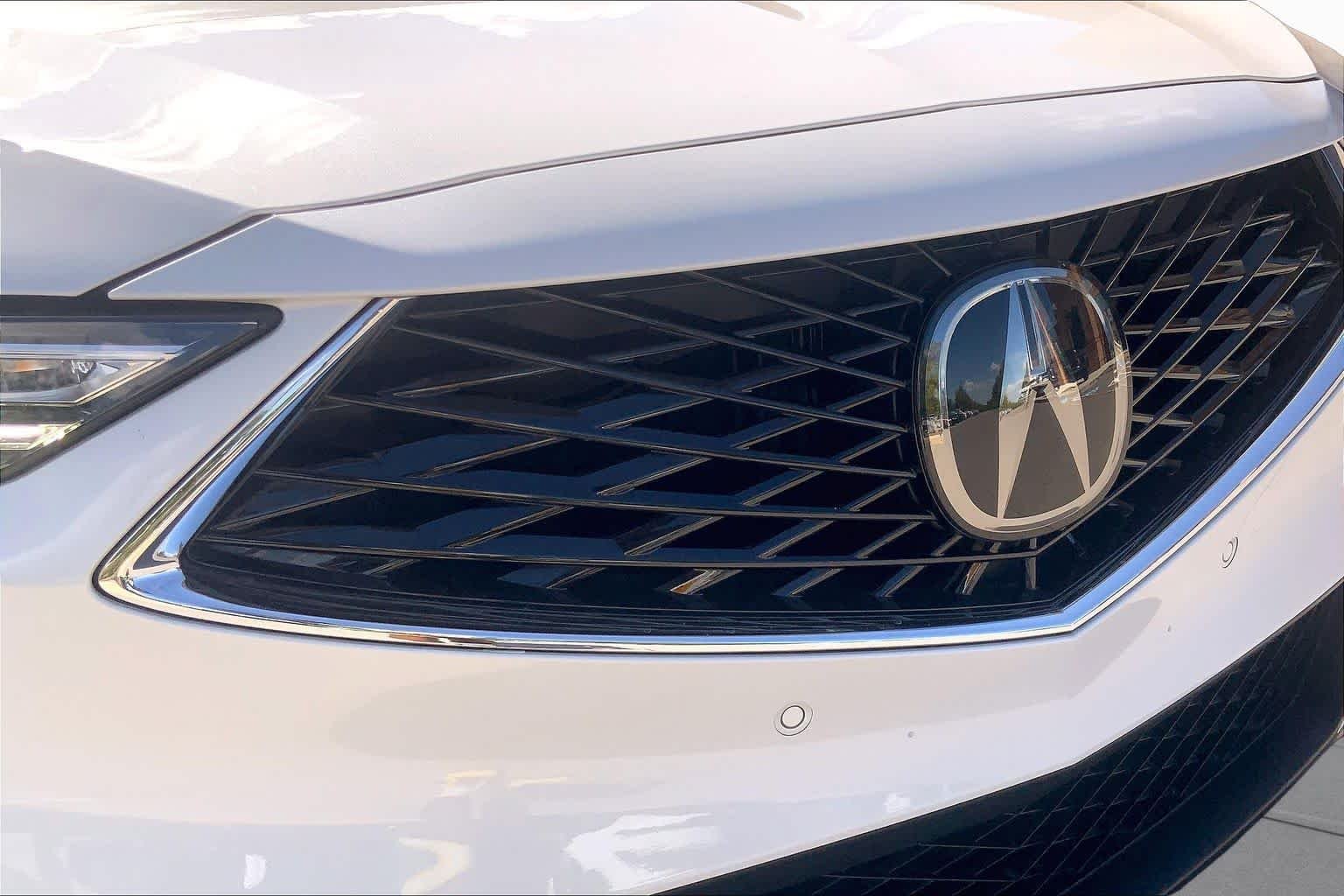 Certified Used 2026 Platinum White Pearl Acura with Technology Package image 30
