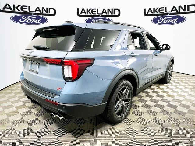New 2026 Blue Ford ST image 3