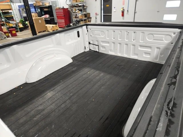 Used 2023 White Ford XL image 12